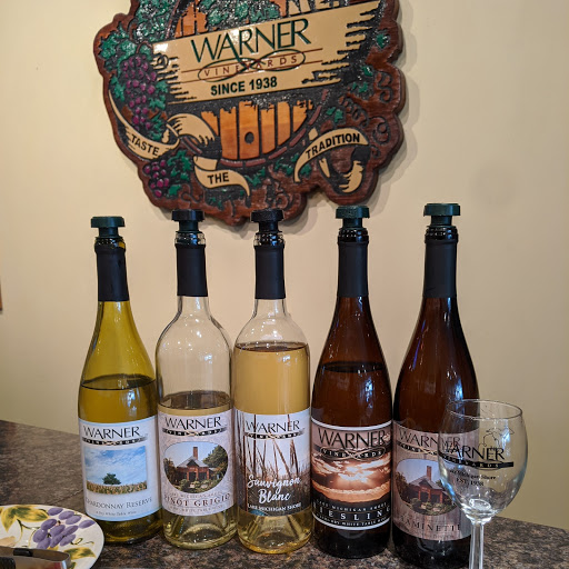 Winery «Warner Vineyards Tasting Room», reviews and photos, 26 E 8th St, Holland, MI 49423, USA