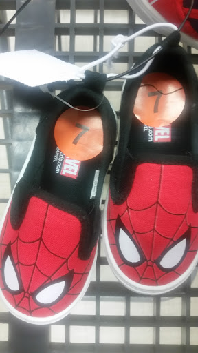 Clothing Store «Burlington Coat Factory», reviews and photos, 350 Towne Center Cir, Sanford, FL 32771, USA