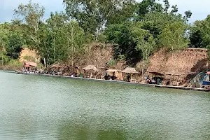 Amazon Giant Fishing Park image