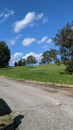 Golf Course «Beekman Golf Course & Restaurant», reviews and photos, 11 Country Club Rd, Hopewell Junction, NY 12533, USA