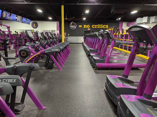 Gym «Planet Fitness», reviews and photos, 406 S 1st St #2, La Grange, KY 40031, USA