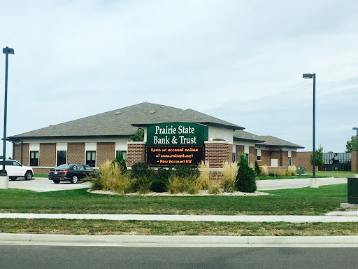 Prairie State Bank & Trust. in Illiopolis, Illinois