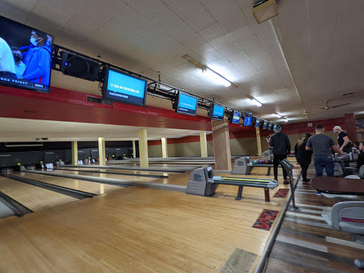 Bowling Alley «Crafton Ingram Lanes», reviews and photos, 252 Crafton Shopping Center, Crafton, PA 15205, USA