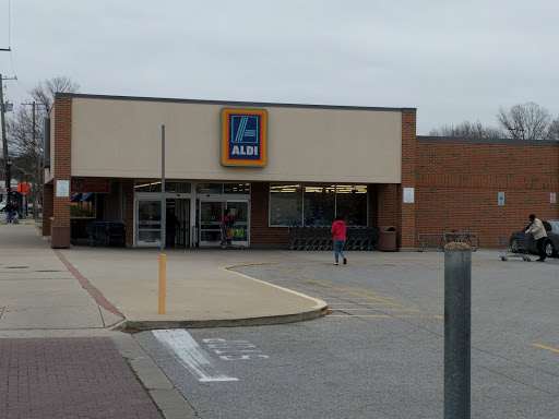 Supermarket «ALDI», reviews and photos, 3025 Hamilton St, Hyattsville, MD 20782, USA