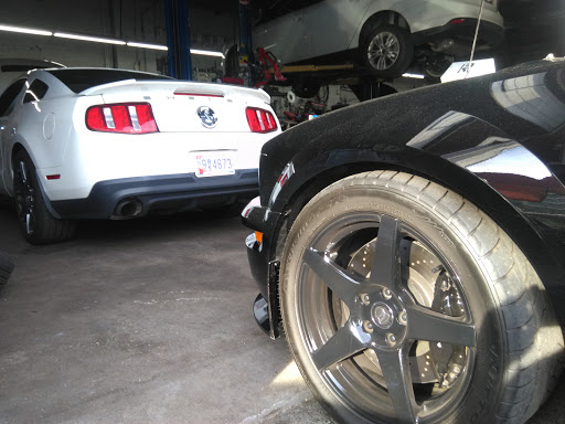 Auto Body Shop «Burnt Mills Auto Body», reviews and photos, 10753 Columbia Pike, Silver Spring, MD 20901, USA