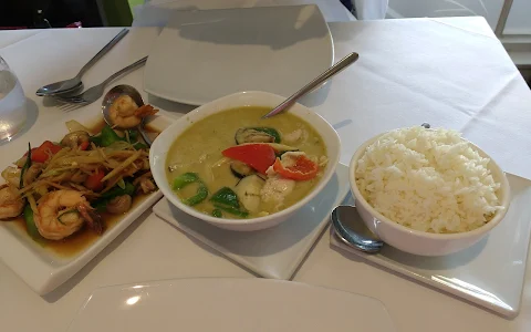 Hansa's Thai Kitchen image