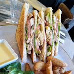 Photo n°2 de l'avis de Carlotta.o fait le 09/11/2019 à 21:25 sur le  Eppol à Milan