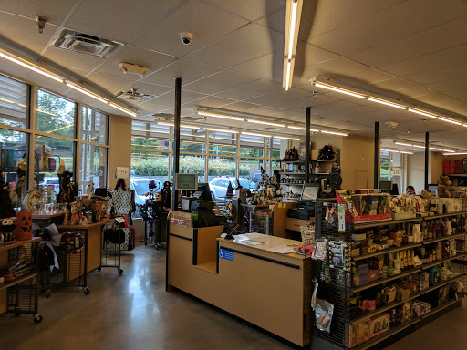 Home Goods Store «Tuesday Morning», reviews and photos, 233 Commerce Dr, Peachtree City, GA 30269, USA