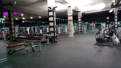 GIMNASIO HOLIDAY GYM ALUCHE