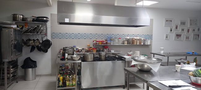 גינדי מוצרי אריזה טלפון
