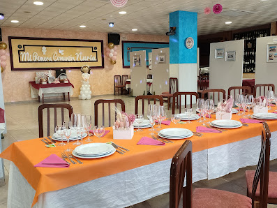 Restaurante Hostal La Maravillosa Av. del Obispo Panduro y Villafañe, 14, 24220 Valderas, León, España
