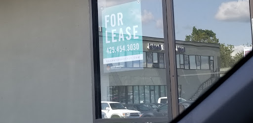 Body Piercing Shop «Deep Roots Tattoo and Body Piercing Alderwood», reviews and photos, 18920 28th Ave W, Lynnwood, WA 98036, USA