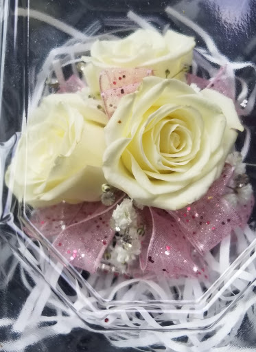 Florist «Forget Me Not Florist & Flower Preservation», reviews and photos, 2394 Dupont Pkwy, Middletown, DE 19709, USA