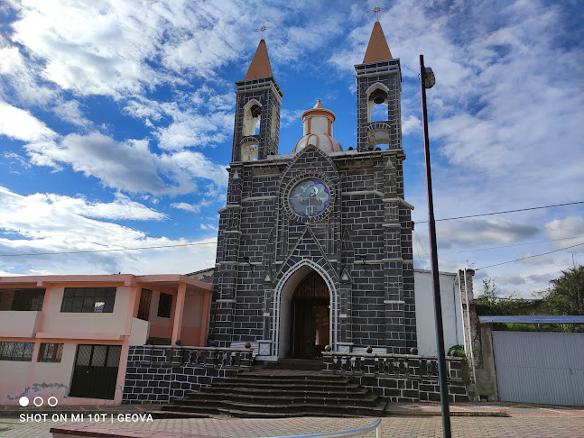 Iglesia San Francisco de la Libertad Carchi