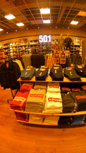 Shopping Mall «Las Americas Premium Outlets», reviews and photos, 4211 Camino De La Plaza, San Diego, CA 92173, USA