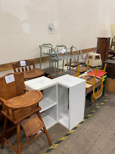 Thrift Store «Goodwill Outlet», reviews and photos, 294 Lincoln Hwy, North Versailles, PA 15137, USA