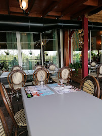 Atmosphère du Restaurant Le Café des lacs à Villenave-d'Ornon - n°5