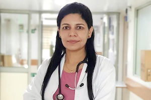 Dr Venus Bansal - Best Gynecologist | Obstetrician | Laparoscopy in ludhiana image