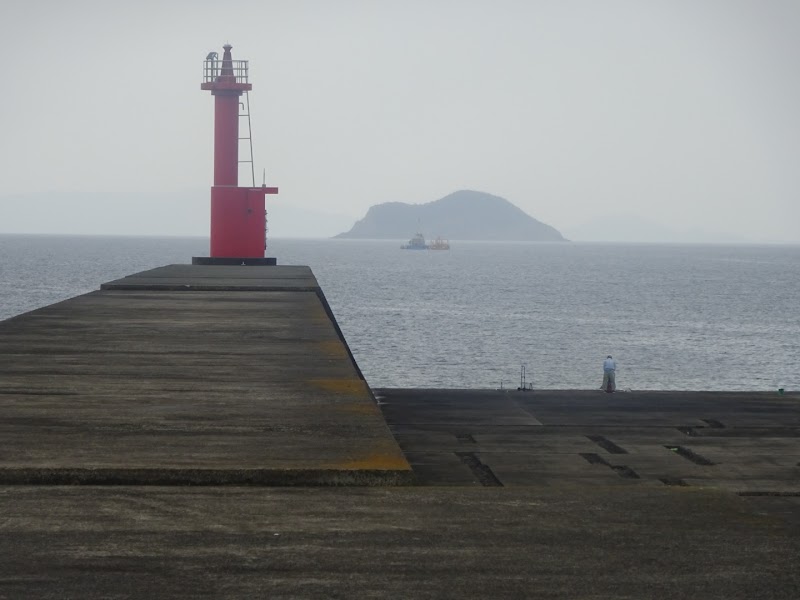 串木野港Ａ防波堤灯台