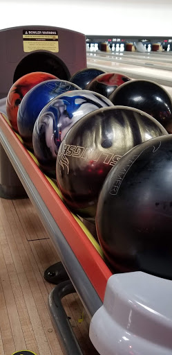 Bowling Alley «Brunswick Zone Classic Lanes», reviews and photos, 1800 Hamner Ave, Norco, CA 92860, USA