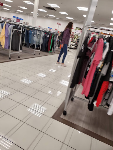 Department Store «Burlington Coat Factory», reviews and photos, 2090 Lincoln Hwy, Lancaster, PA 17602, USA