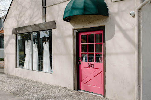 Bridal Shop «Second Summer Bride, By Appointment», reviews and photos, 1433 Fulton Ave A, Sacramento, CA 95825, USA