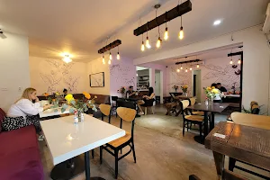 Aramellia Café image