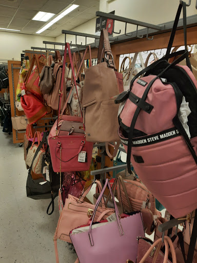 Department Store «T.J. Maxx», reviews and photos, 125 Interstate Shop Center, Ramsey, NJ 07446, USA