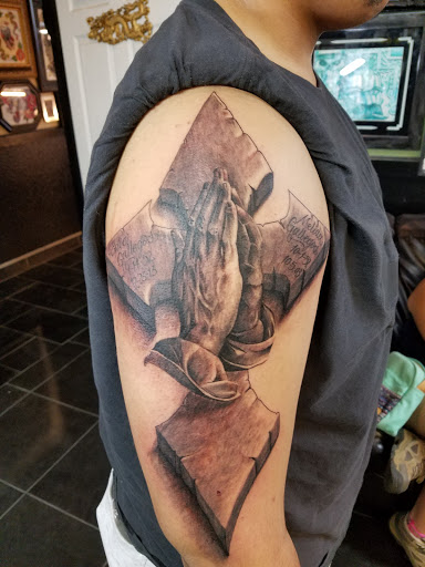 Explore tattoo ideas for upper arm, creative tattoo ideas in Albuquerque, available at Por Vida Tattoo