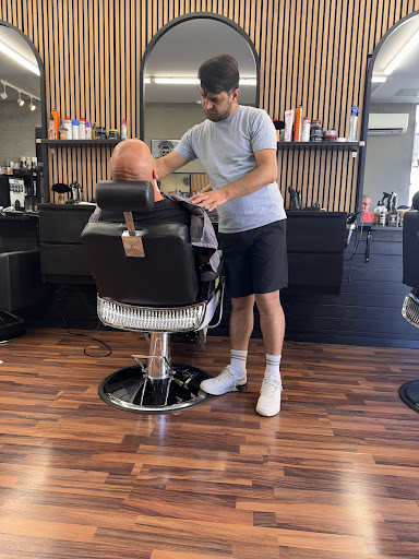 Barber X in Holbæk, Holbæk