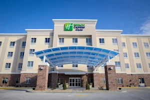 Holiday Inn Express & Suites Edwardsville, an IHG Hotel image