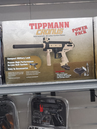 Sporting Goods Store «BIG 5 SPORTING GOODS», reviews and photos, 2421 W Rosecrans Ave, Gardena, CA 90249, USA