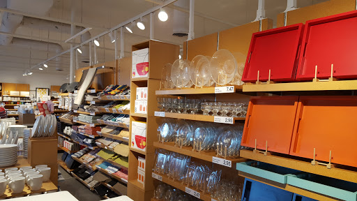 Crate and Barrel Outlet