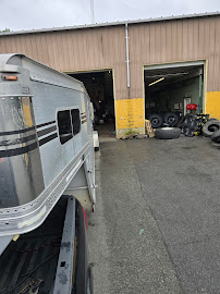 Sullivan Tire Commercial Truck Center - Photo 3 - Car repair in North Reading, MA, Lowell