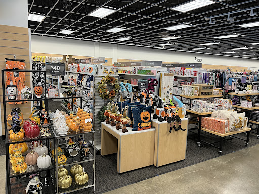 Department Store «Nordstrom Rack San Leandro», reviews and photos, 1285 Marina Blvd, San Leandro, CA 94577, USA