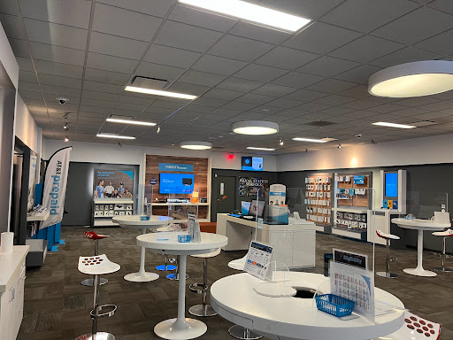 Cell Phone Store «AT&T», reviews and photos, 1119 N Military Hwy #200, Norfolk, VA 23502, USA