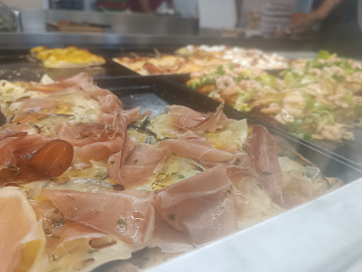 Fabrico Pizza in Marino, Città Metropolitana di Roma Capitale