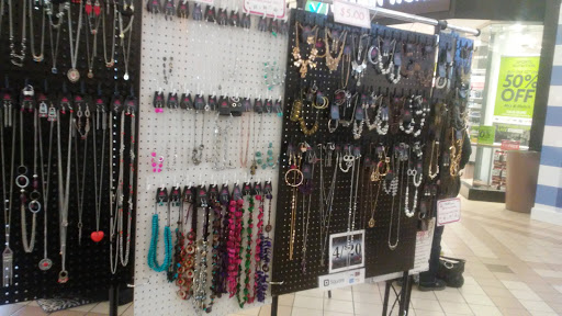 Shopping Mall «River Hills Mall», reviews and photos, 1850 Adams St, Mankato, MN 56001, USA