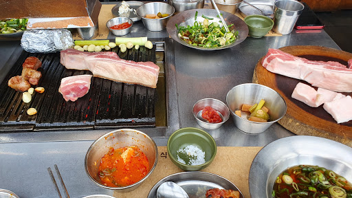 구운 고기 레스토랑 서울