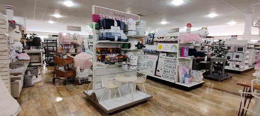 Department Store «HomeGoods», reviews and photos, 8345 3rd St N, Oakdale, MN 55128, USA
