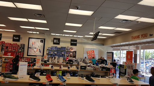 Shoe Store «Rack Room Shoes», reviews and photos, 450 NW 257th Way, Troutdale, OR 97060, USA