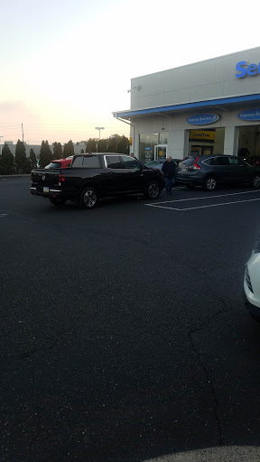 Car Dealer «Vinart Dealerships», reviews and photos, 675 State Ave, Emmaus, PA 18049, USA