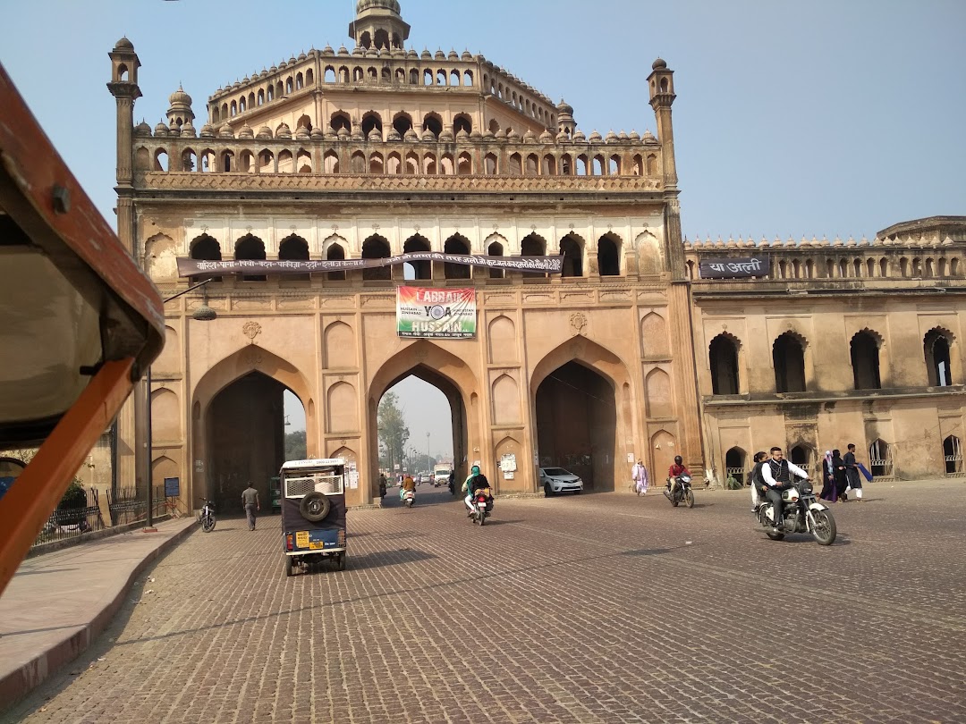 Hotel sumitra lucknow
