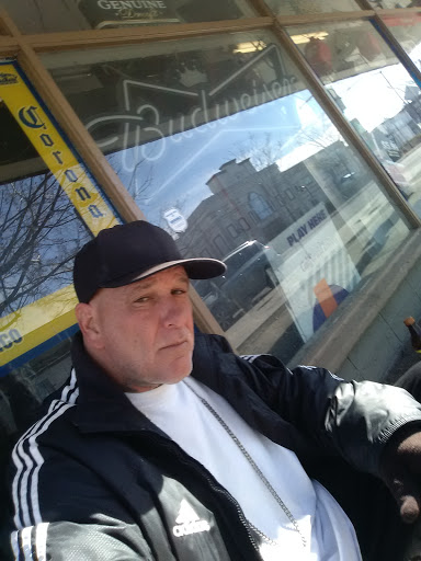 Liquor Store «Rodeo Sports Liquors», reviews and photos, 133 Parker Ave, Rodeo, CA 94572, USA