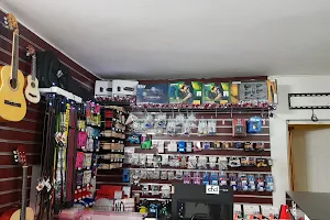 Full Coverage Music Store image