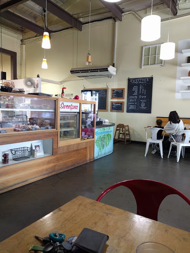 Grocery Store «Food Fight! Grocery», reviews and photos, 1217 SE Stark St, Portland, OR 97214, USA