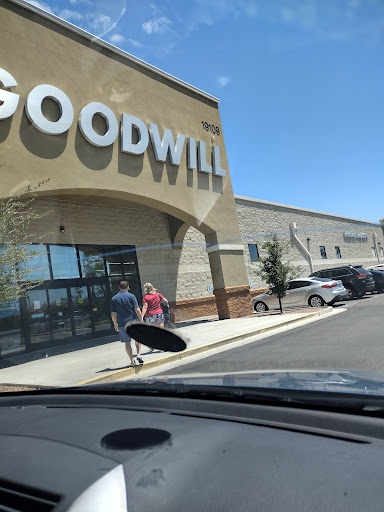 Thrift Store «Goodwill», reviews and photos