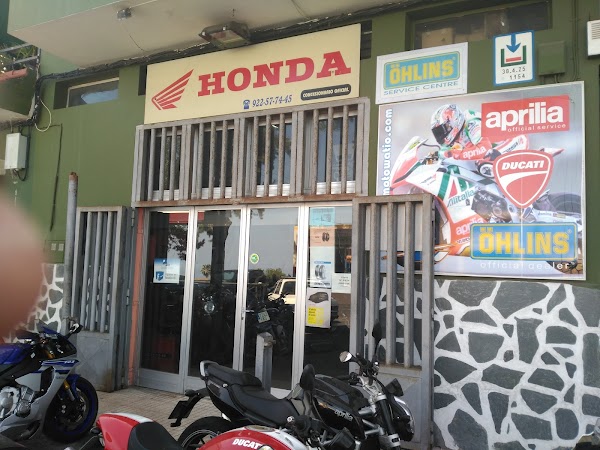 Moto Watio