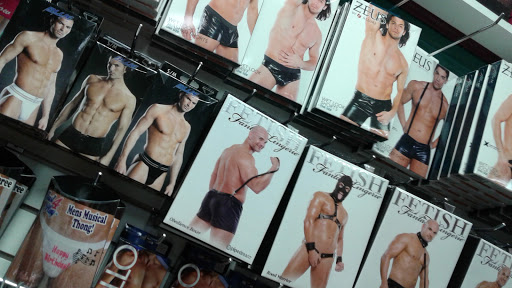 Naughty-N-Nice Lingerie, 6201 Greenback Ln # D, Citrus Heights, CA 95621, USA, 