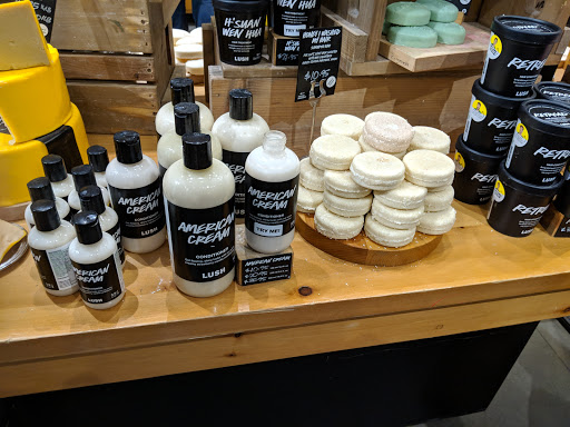 Cosmetics Store «Lush», reviews and photos, 311 Daniel Webster Hwy, Nashua, NH 03060, USA